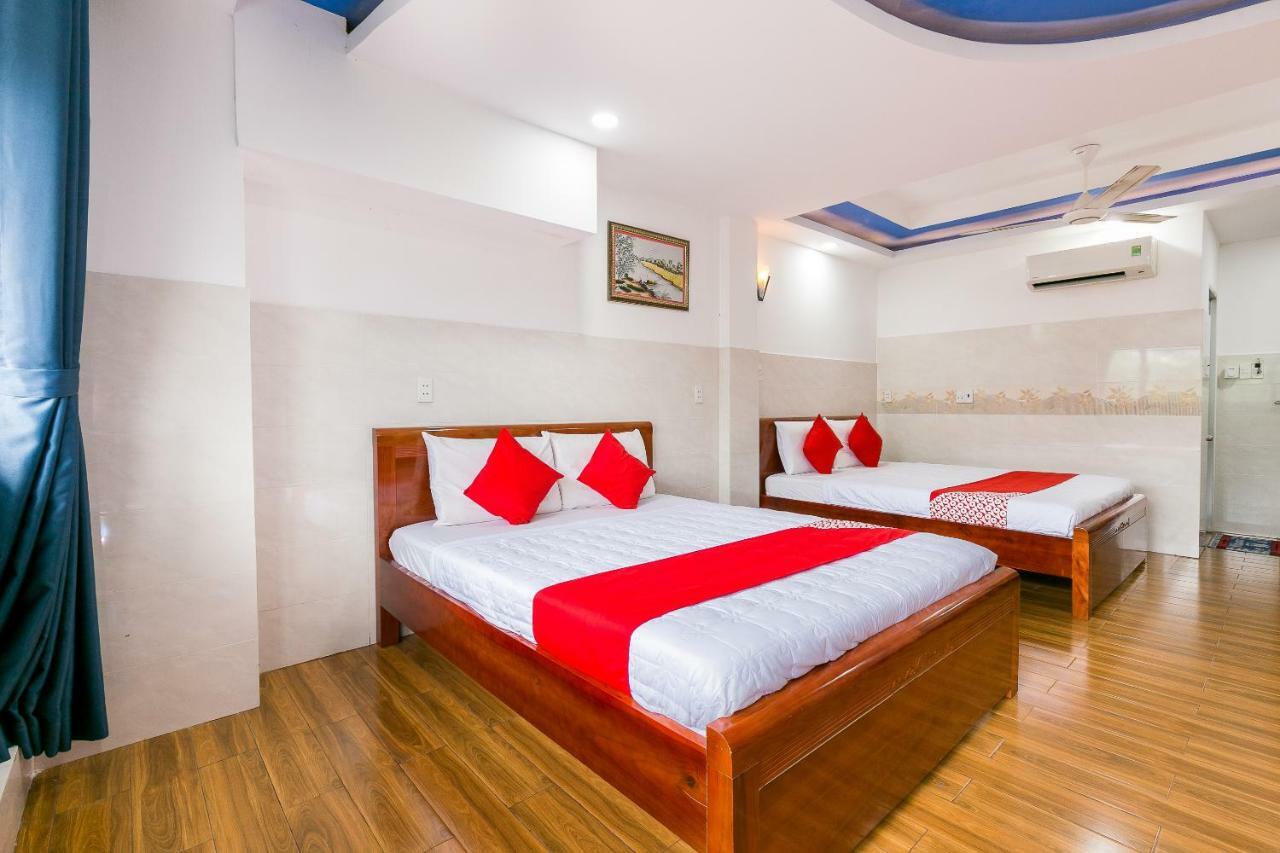 הו צ'י מין סיטי Anh Khoa 1 Hotel Quan 2 מראה חיצוני תמונה