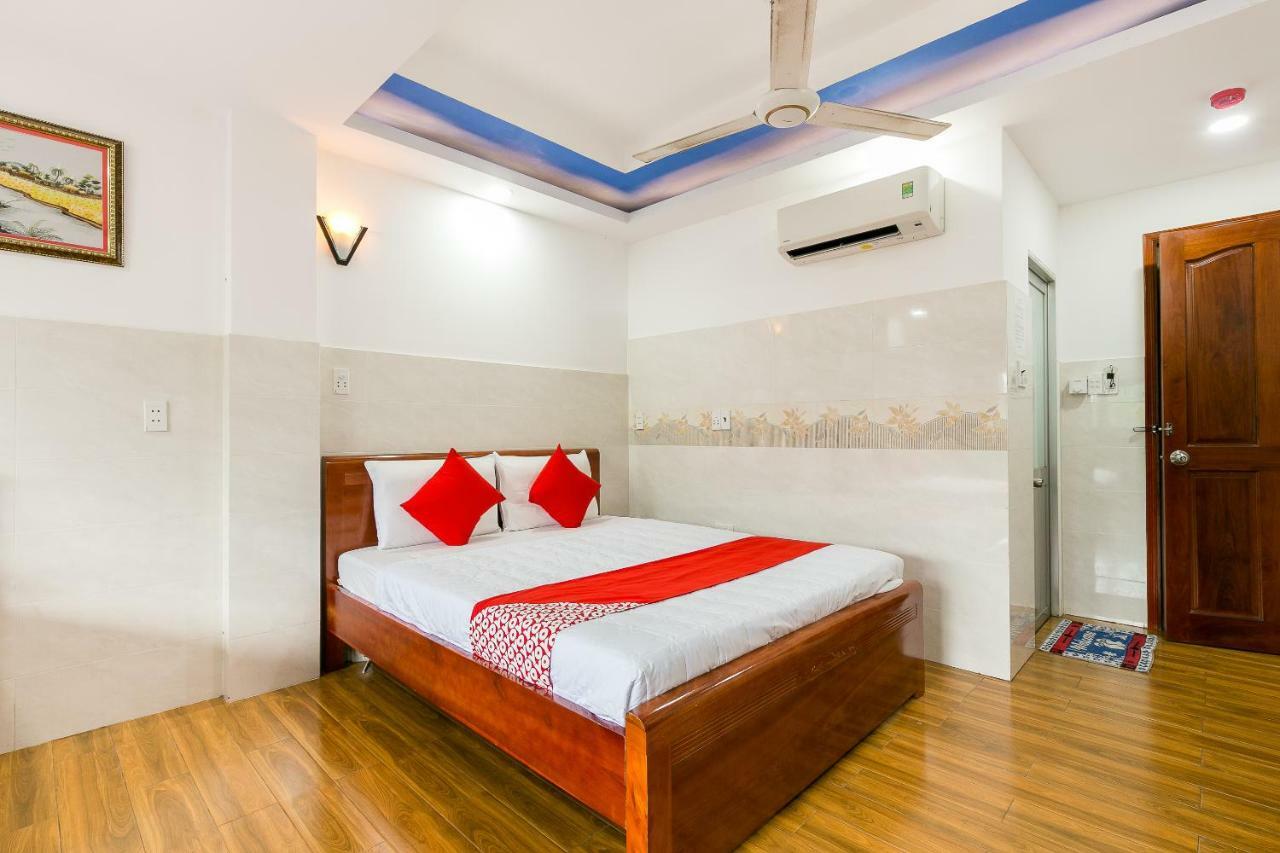 הו צ'י מין סיטי Anh Khoa 1 Hotel Quan 2 מראה חיצוני תמונה