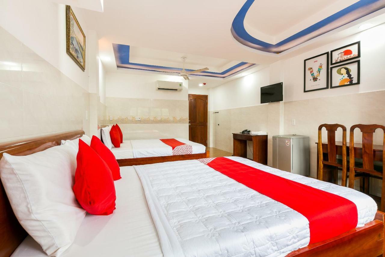 הו צ'י מין סיטי Anh Khoa 1 Hotel Quan 2 מראה חיצוני תמונה