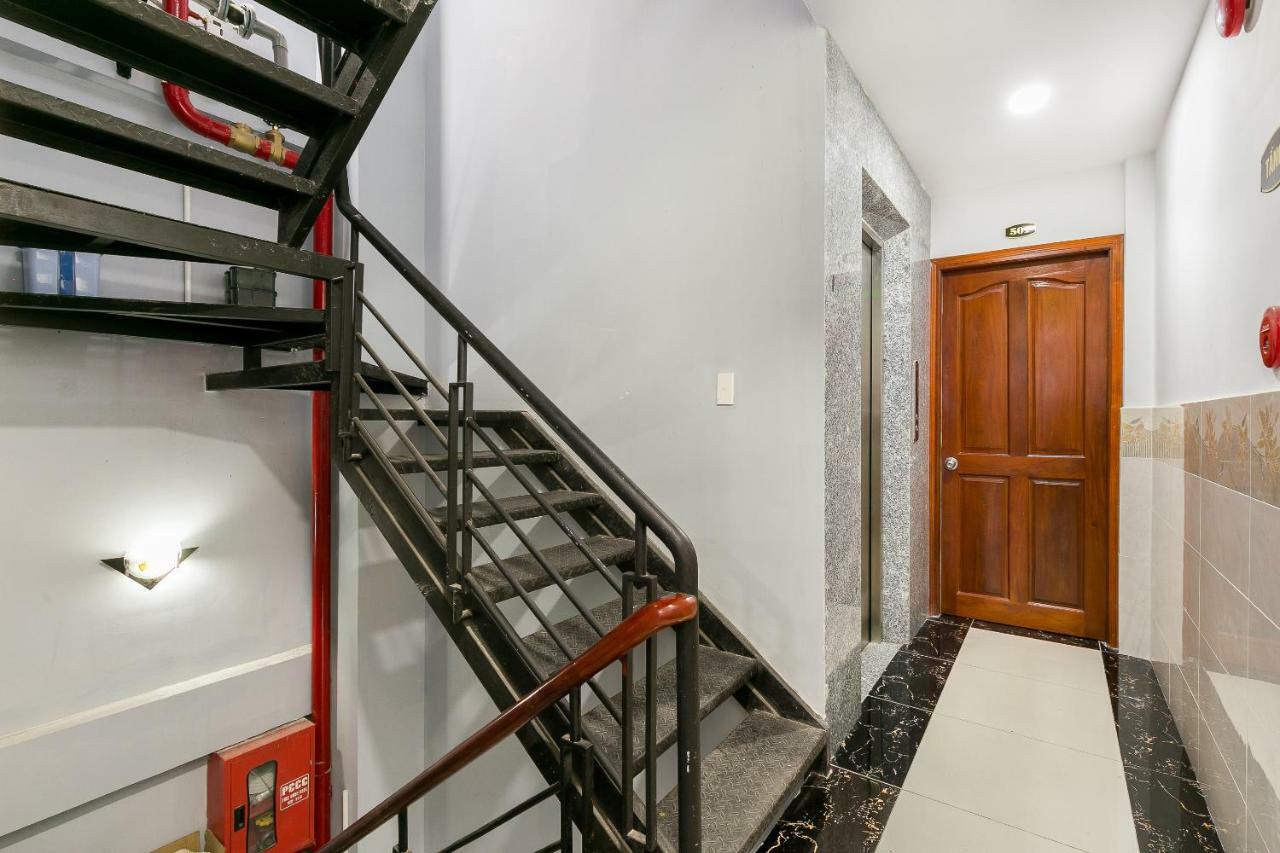 הו צ'י מין סיטי Anh Khoa 1 Hotel Quan 2 מראה חיצוני תמונה