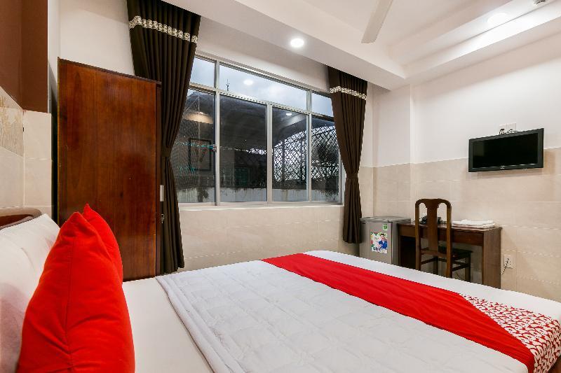 הו צ'י מין סיטי Anh Khoa 1 Hotel Quan 2 מראה חיצוני תמונה