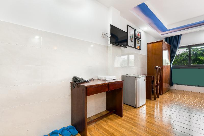 הו צ'י מין סיטי Anh Khoa 1 Hotel Quan 2 מראה חיצוני תמונה